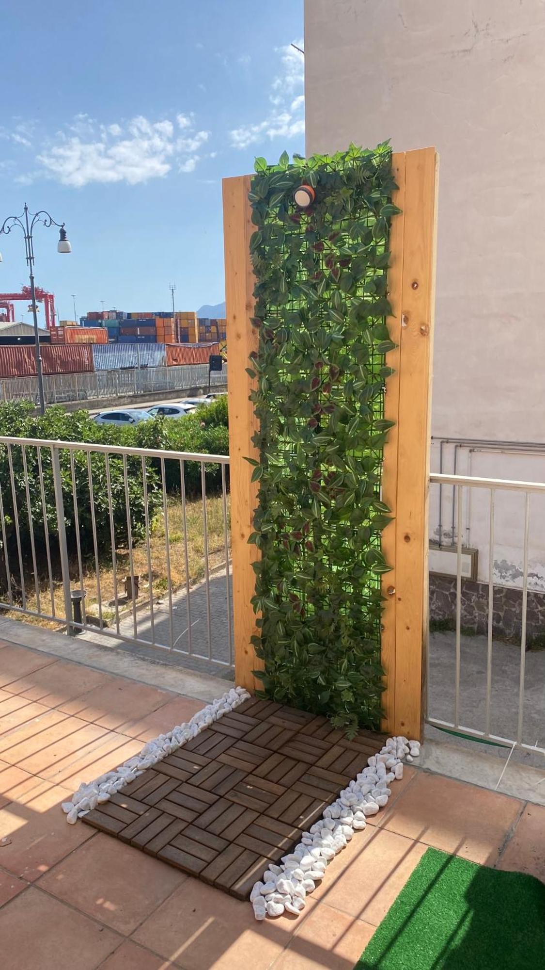 Giu Al Porto Salerno Exterior foto